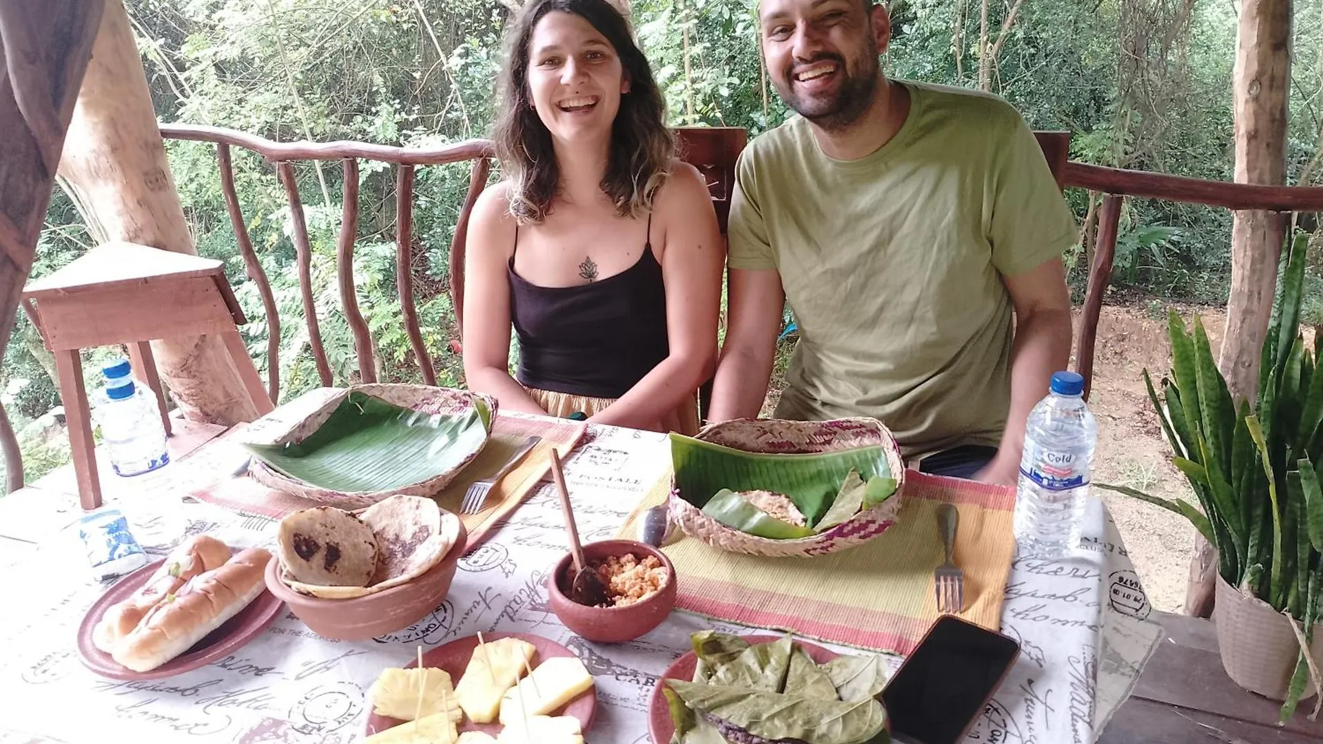 Hytte Atha Tree House Villa Habarana
